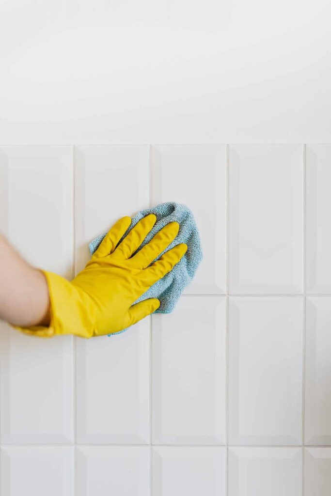 tiles cleaning